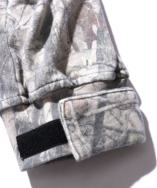 STAMPD(スタンプド)の「STAMPD/スタンプド Essential Cargo Sweatpant スウェットパンツ アニマル 総柄(スウェットパンツ・メンズ・カモフラージュ・L/S/M)」の3枚目の写真