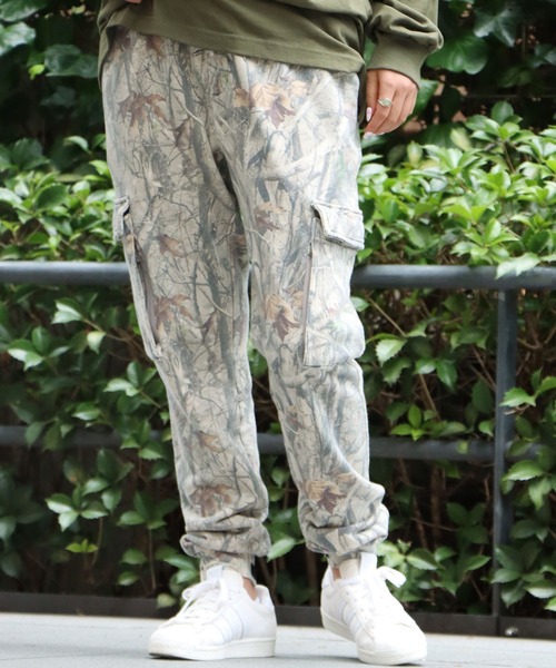 STAMPD(スタンプド)の「STAMPD/スタンプド Essential Cargo Sweatpant スウェットパンツ アニマル 総柄(スウェットパンツ・メンズ・カモフラージュ・L/S/M)」の18枚目の写真