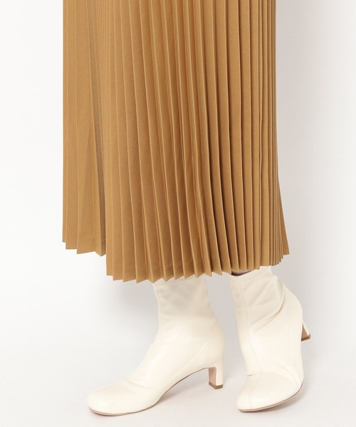 mysty woman（ミスティウーマン）の「ニット×プリーツ切替ワンピース 259252（ワンピース・レディース・ブラック/ベージュ・FREE）」の19枚目の写真