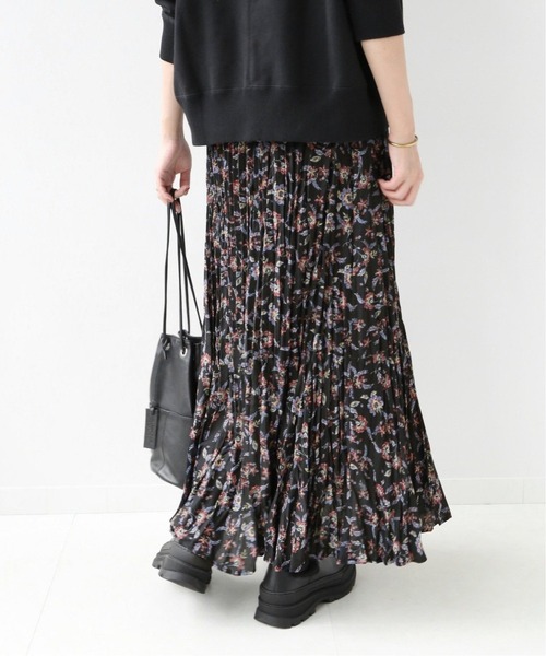 JOURNAL STANDARD relume(ジャーナルスタンダード レリューム)の「ワッシャープリーツフレアスカート◆(スカート・レディース・ブラック系その他/グリーン・FREE)」の19枚目の写真