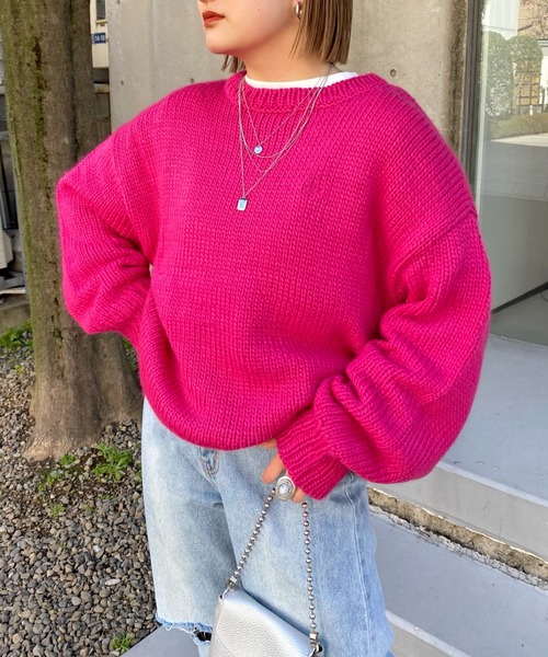 WHO'S WHO gallery（フーズフーギャラリー）の「ロービングカラーニット（ニット/セーター・レディース・パープル/グリーン/ピンク/サックスブルー・FREE）」の4枚目の写真