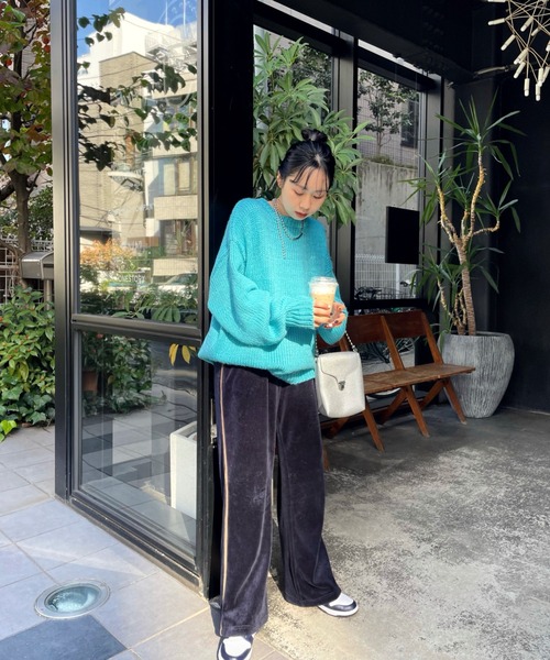 WHO'S WHO gallery（フーズフーギャラリー）の「ロービングカラーニット（ニット/セーター・レディース・パープル/グリーン/ピンク/サックスブルー・FREE）」の9枚目の写真