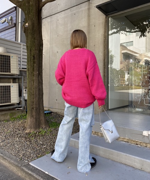 WHO'S WHO gallery（フーズフーギャラリー）の「ロービングカラーニット（ニット/セーター・レディース・パープル/グリーン/ピンク/サックスブルー・FREE）」の20枚目の写真