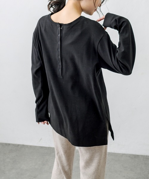 PUAL CE CIN（ピュアルセシン）の「【WEB限定】つい着たくなる。インナーTシャツ 2022（Tシャツ/カットソー・レディース・ホワイト/ブラック・FREE）」の4枚目の写真