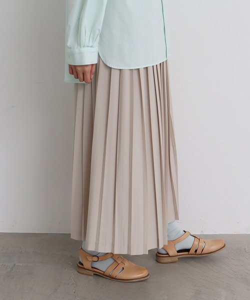 bulle de savon（ビュルデサボン）の「△T/R ロングプリーツ