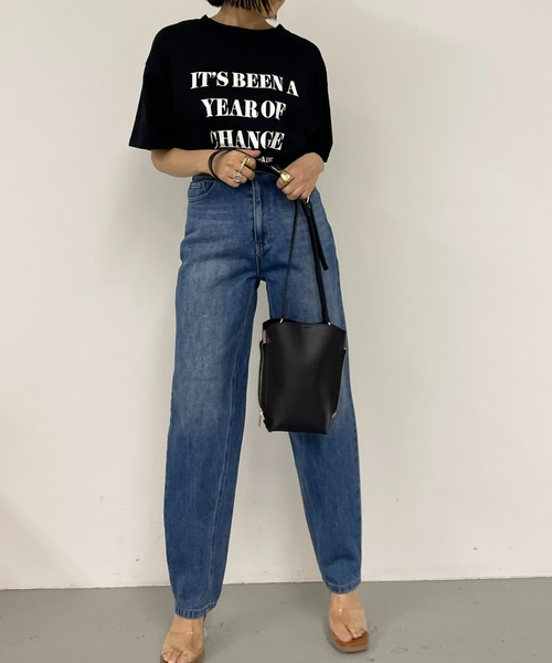 AIC.(エーアイシー)の「ハイウエストデニムテーパードパンツ(デニムパンツ・レディース・オフホワイト/ブルー/グリーン・SMALL/MEDIUM)」の3枚目の写真