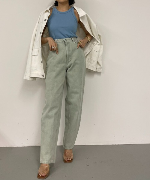 AIC.(エーアイシー)の「ハイウエストデニムテーパードパンツ(デニムパンツ・レディース・オフホワイト/ブルー/グリーン・SMALL/MEDIUM)」の1枚目の写真