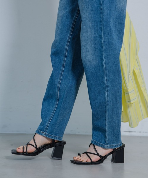 AIC.(エーアイシー)の「ハイウエストデニムテーパードパンツ(デニムパンツ・レディース・オフホワイト/ブルー/グリーン・SMALL/MEDIUM)」の22枚目の写真