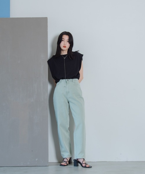 AIC.(エーアイシー)の「ハイウエストデニムテーパードパンツ(デニムパンツ・レディース・オフホワイト/ブルー/グリーン・SMALL/MEDIUM)」の18枚目の写真