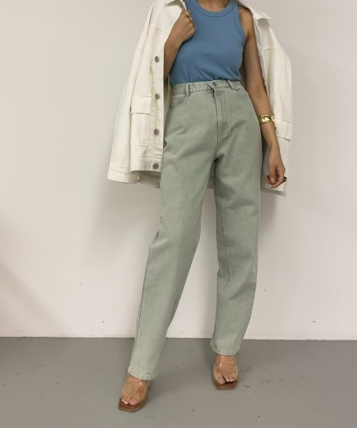 AIC.(エーアイシー)の「ハイウエストデニムテーパードパンツ(デニムパンツ・レディース・オフホワイト/ブルー/グリーン・SMALL/MEDIUM)」の7枚目の写真