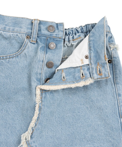 PUNYUS(プニュズ)の「リメイク風デニムミニスカート(デニムスカート・レディース・ブラック/ライトブルー・1/2/3/4)」の9枚目の写真