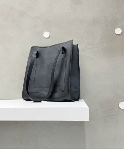 PairPair(ペアペア)の「合皮トートバッグ(トートバッグ・レディース・ブラック・FREE)」の6枚目の写真