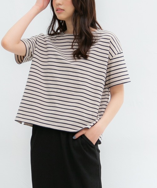 Honeys(ハニーズ)の「ゆるTシャツ(Tシャツ/カットソー・レディース・ブラック/オフホワイト/グリーン/ホワイト×グリーン/ベージュ系その他/ブルー系その他/ホワイト×ネイビー/ホワイト×ピンク・LL/S/M/L)」の6枚目の写真