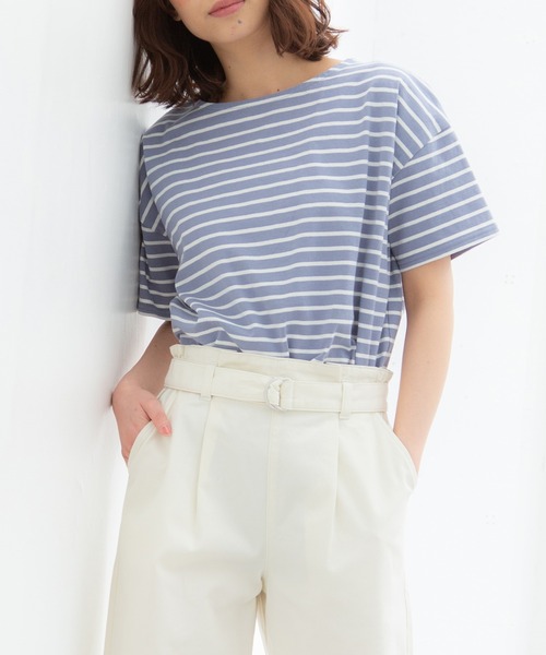Honeys(ハニーズ)の「ゆるTシャツ(Tシャツ/カットソー・レディース・ブラック/オフホワイト/グリーン/ホワイト×グリーン/ベージュ系その他/ブルー系その他/ホワイト×ネイビー/ホワイト×ピンク・LL/S/M/L)」の8枚目の写真