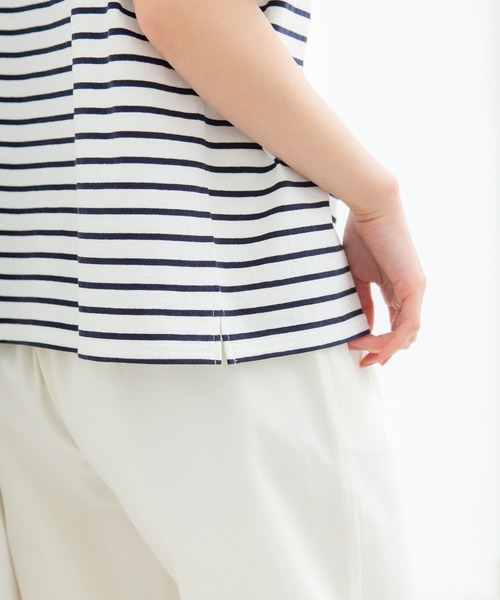 Honeys(ハニーズ)の「ゆるTシャツ(Tシャツ/カットソー・レディース・ブラック/オフホワイト/グリーン/ホワイト×グリーン/ベージュ系その他/ブルー系その他/ホワイト×ネイビー/ホワイト×ピンク・LL/S/M/L)」の12枚目の写真