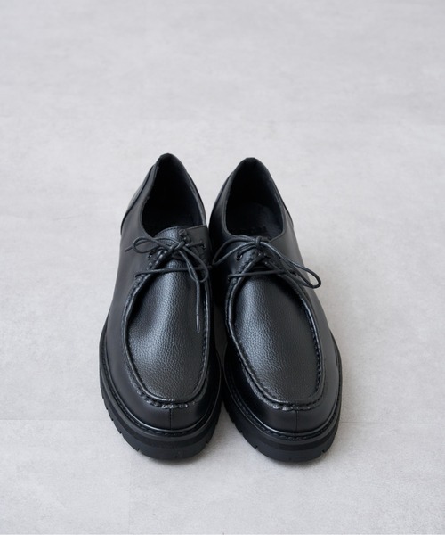 モカシン・デッキシューズ 黒と毛皮のコンビネーション サイズ42