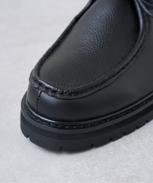 モカシン・デッキシューズ 黒と毛皮のコンビネーション サイズ42