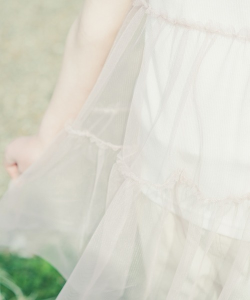 BRANSHES（ブランシェス）の「Tシャツ×チュールキャミソールセット（Tシャツ/カットソー・キッズ・チャコールグレー/オフホワイト・120/150/90/110/100/130/140）」の9枚目の写真