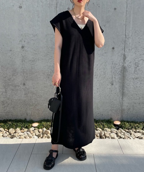 select MOCA by misato（セレクトモカバイミサト）の「2022 SS ケーブル編みニット2WAYワンピース（ワンピース・レディース・ブラック/カーキ/アイボリー・FREE）」の2枚目の写真