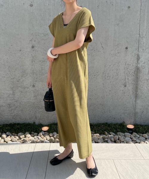 select MOCA by misato（セレクトモカバイミサト）の「2022 SS ケーブル編みニット2WAYワンピース（ワンピース・レディース・ブラック/カーキ/アイボリー・FREE）」の16枚目の写真