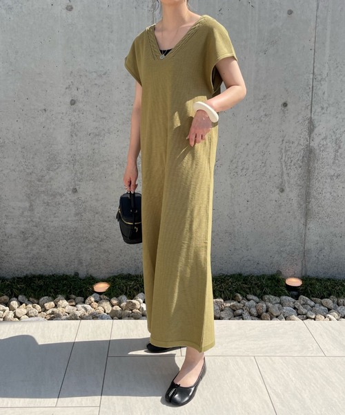 select MOCA by misato（セレクトモカバイミサト）の「2022 SS ケーブル編みニット2WAYワンピース（ワンピース・レディース・ブラック/カーキ/アイボリー・FREE）」の17枚目の写真