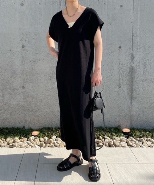 select MOCA by misato（セレクトモカバイミサト）の「2022 SS ケーブル編みニット2WAYワンピース（ワンピース・レディース・ブラック/カーキ/アイボリー・FREE）」の21枚目の写真
