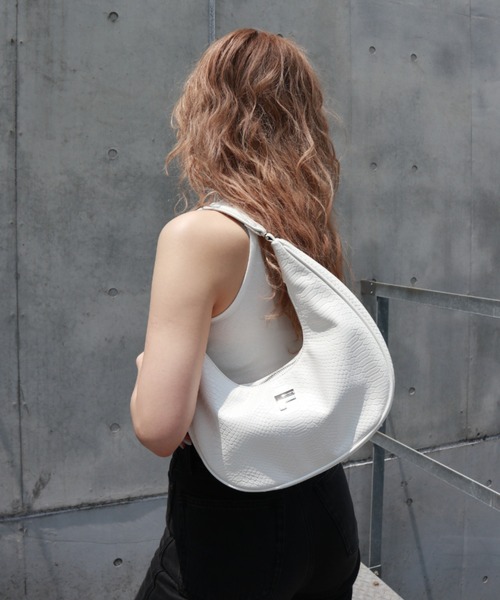 FIG&VIPER(フィグアンドバイパー)の「型押しクロコハンドルBAG(ハンドバッグ・レディース・ブラック/ホワイト/ピンク・FREE)」の8枚目の写真