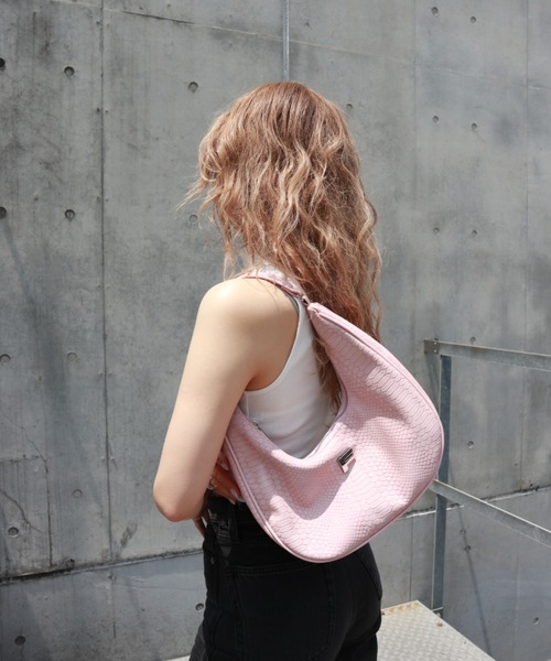 FIG&VIPER(フィグアンドバイパー)の「型押しクロコハンドルBAG(ハンドバッグ・レディース・ブラック/ホワイト/ピンク・FREE)」の22枚目の写真