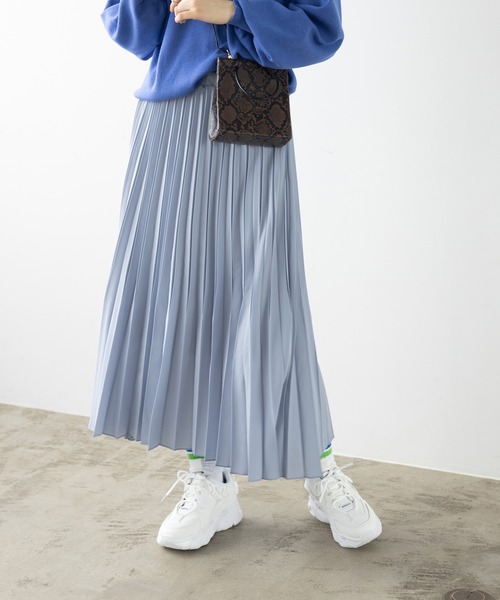 GeeRA（ジーラ）の「厚底ボリュームソールスニーカー（スニーカー・レディース・ホワイト/ベージュ・SMALL/MEDIUM/LARGE/X-LARGE）」の6枚目の写真