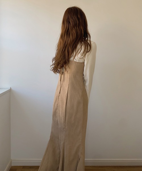 LAUIR(ラウアー)の「コーデュロイマーメイドワンピース(ワンピース・レディース・ブラウン/ベージュ/ブラック・MEDIUM/LARGE)」の9枚目の写真