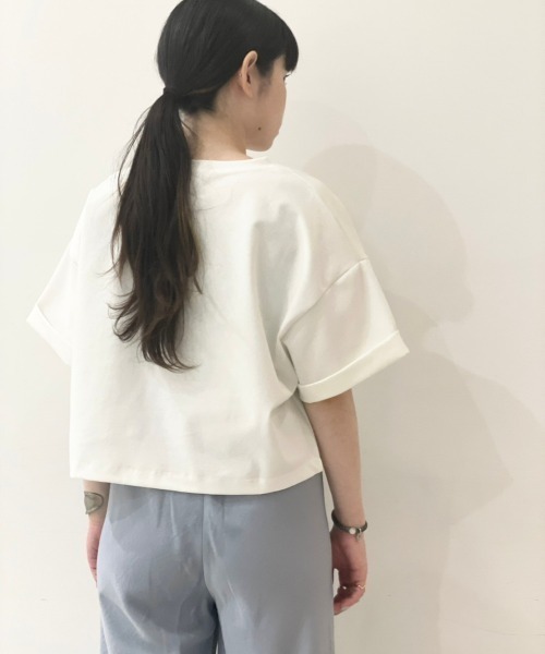 DROIT BELLO（ドロイトベロ）の「DROIT BELLO(ドロイトベロ) ショート丈Ｔシャツ（Tシャツ/カットソー・レディース・ホワイト/ブラック・F）」の5枚目の写真