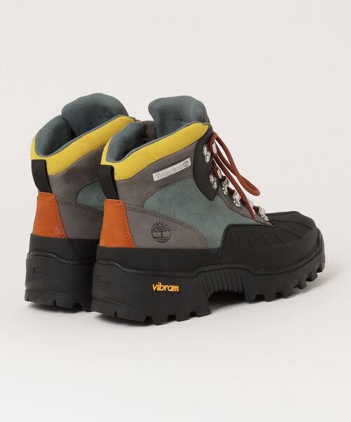 Timberland（ティンバーランド）の「メンズ ビブラムソール ウォータープルーフ ハイキング ブーツ - ミディアムグレー（ブーツ・メンズ・グレー・25.0cm/25.5cm/26.0cm/26.5cm/27.0cm/27.5cm/28.0cm/29.0cm）」の2枚目の写真