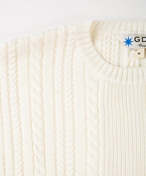 GDC（ジーディーシー）の「Big Cable Knit（ニット/セーター・メンズ・ホワイト/ブラック/グレイッシュベージュ・MEDIUM/LARGE）」の4枚目の写真