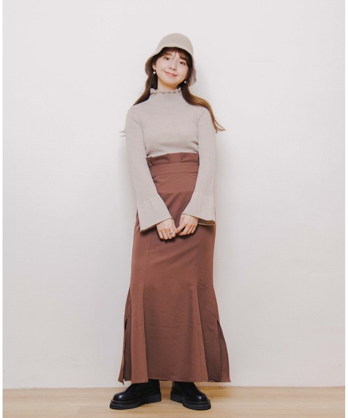 flower（フラワー）の「スモーキーマーメイドスカート（スカート・レディース・ベージュ/ブラウン・FREE）」の3枚目の写真