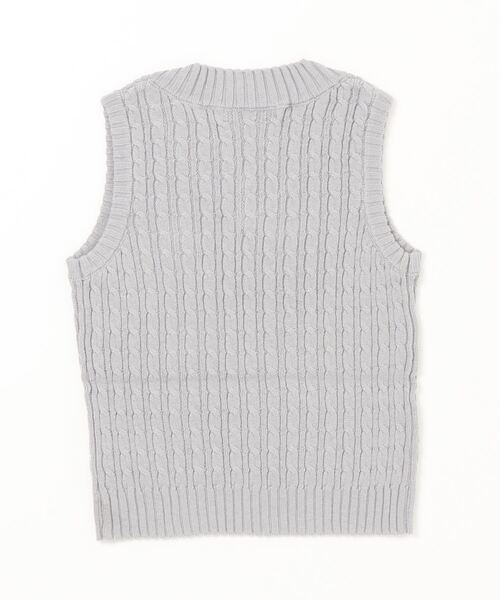 BeBe(ベベ)の「BeBe/フォーマル ケーブル編み ワッペン 付き ニット ベスト (90~140cm)(ベスト・キッズ・オフホワイト/グレー・110/120/140/130/100/90)」の16枚目の写真