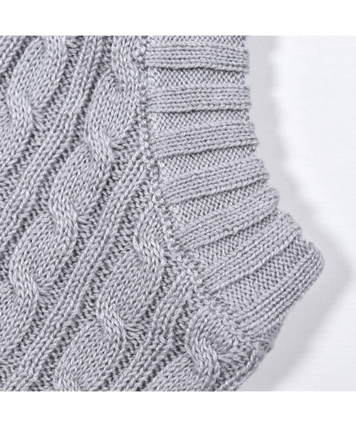 BeBe(ベベ)の「BeBe/フォーマル ケーブル編み ワッペン 付き ニット ベスト (90~140cm)(ベスト・キッズ・オフホワイト/グレー・110/120/140/130/100/90)」の8枚目の写真