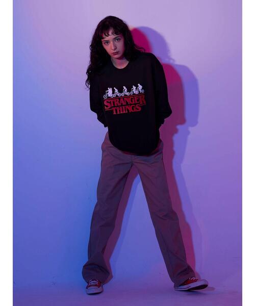 Green Parks(グリーンパークス)の「【UNISEX】■STRANGER THINGS Logo(スウェット・レディース・ブラック・FREE)」の22枚目の写真
