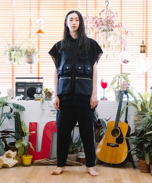 STOF(ストフ)の「Line wide jeans(デニムパンツ・メンズ・インディゴブルー/ブラック・S/M/XS)」の3枚目の写真
