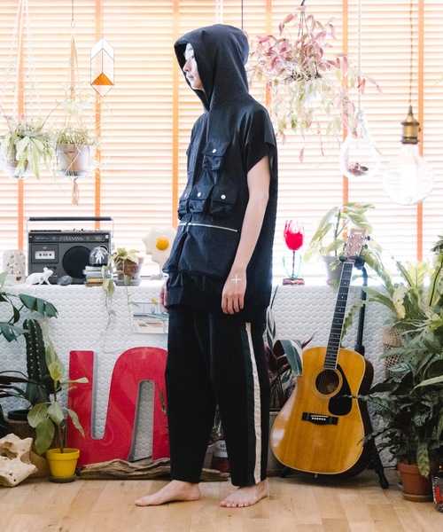 STOF(ストフ)の「Line wide jeans(デニムパンツ・メンズ・インディゴブルー/ブラック・S/M/XS)」の6枚目の写真