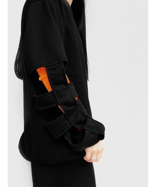 LVEU.(ラブユ.)の「Design sleeve sweat / デザインスリーブスウェット(Ai select)(スウェット・レディース・ブラック・FREE)」の10枚目の写真