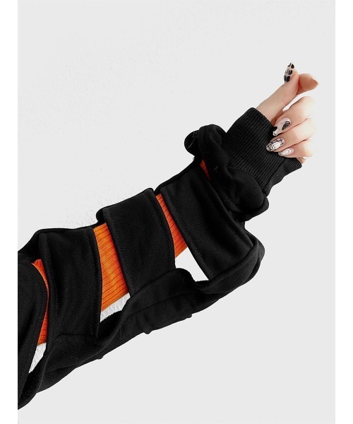 LVEU.(ラブユ.)の「Design sleeve sweat / デザインスリーブスウェット(Ai select)(スウェット・レディース・ブラック・FREE)」の6枚目の写真