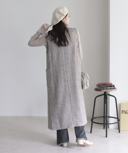 fredy emue（フレディエミュ）の「ツィードジャンスカ＋ジレ（ワンピース・レディース・ブラック/ベージュ・38/36）」の7枚目の写真