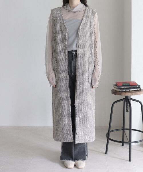 fredy emue（フレディエミュ）の「ツィードジャンスカ＋ジレ（ワンピース・レディース・ブラック/ベージュ・38/36）」の5枚目の写真