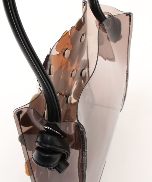 DEICY（デイシー）の「ＰＶＣフラワーバッグ（バックパック/リュック・レディース・ブラウン/ブラック・FREE）」の5枚目の写真