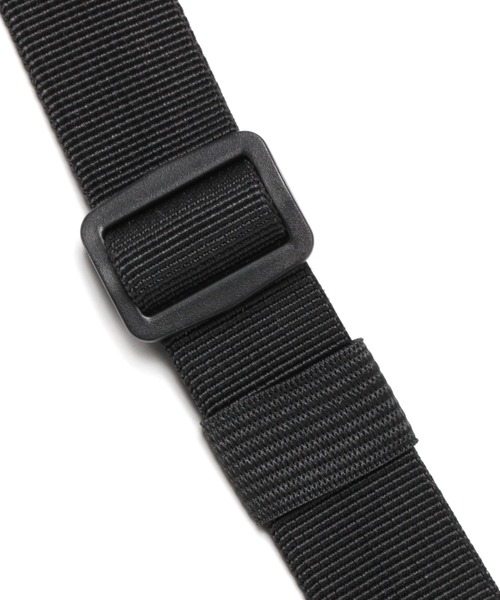 LAKOLE（ラコレ）の「フェイクレザーボディバッグ / 162555（ボディバッグ/ウエストポーチ・メンズ・ホワイト/ブラック・FREE）」の12枚目の写真