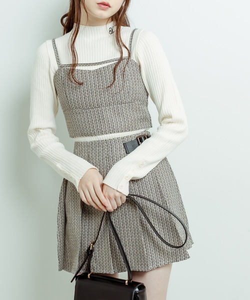 OLIVE des OLIVE(オリーブデオリーブ)の「コンパクトストラップビスチェ(キャミソール・レディース・ブラック/ベージュ/ネイビー・FREE)」の5枚目の写真