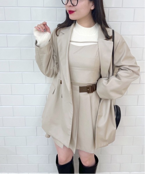 OLIVE des OLIVE(オリーブデオリーブ)の「コンパクトストラップビスチェ(キャミソール・レディース・ブラック/ベージュ/ネイビー・FREE)」の16枚目の写真