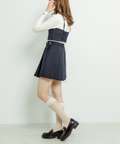 OLIVE des OLIVE(オリーブデオリーブ)の「コンパクトストラップビスチェ(キャミソール・レディース・ブラック/ベージュ/ネイビー・FREE)」の18枚目の写真