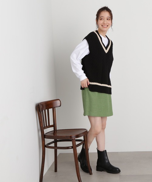 N.（N. Natural Beauty Basic）（エヌエヌナチュラルビューティーベーシック）の「◆ロービングツイードミニスカート（スカート・レディース・スミクロ/グリーン/オフホワイト・MEDIUM）」の4枚目の写真