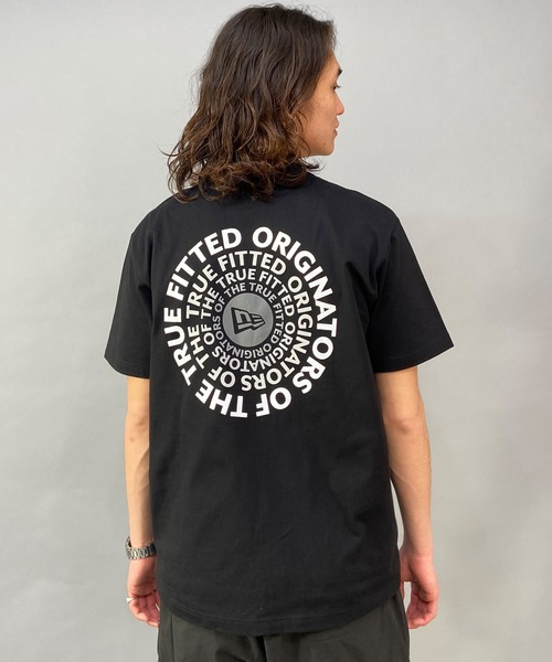 NEW ERA（ニューエラ）の「NEW ERA/ニューエラ  ORIGINATORS ルーズシルエット クルーネックTシャツ/バックプリントTシャツ/半袖Tシャツ 13516762/13516765/13516764（Tシャツ/カットソー・メンズ・グリーン系その他/ブラック×ホワイト/ホワイト×ブラック・M/L/XL/XXL）」の22枚目の写真